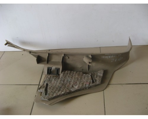 Обшивка стойки Ford America Aerostar 1986-1997 ()- купить на ➦ А50-Авторазбор по цене 700.00р.. Отправка в регионы.