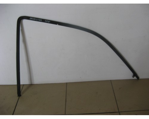 Накладка стекла переднего правого Ford America Aerostar 1986-1997 ()- купить на ➦ А50-Авторазбор по цене 1250.00р.. Отправка в регионы.