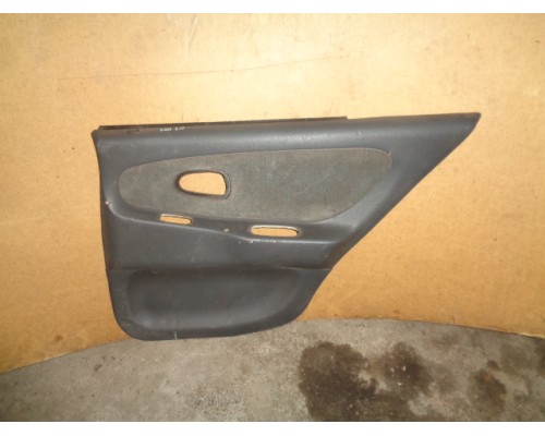 Обшивка двери задняя правая Mitsubishi Colt 1992-1996 (MB961079)- купить на ➦ А50-Авторазбор по цене 500.00р.. Отправка в регионы.