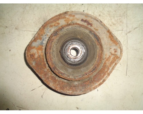 Опора переднего амортизатора левая/правая Mitsubishi Colt 1992-1996 (MB808306)- купить на ➦ А50-Авторазбор по цене 600.00р.. Отправка в регионы.