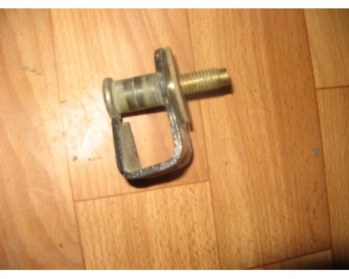 Ответная часть замка двери Ford America Aerostar 1986-1997 ()- купить на ➦ А50-Авторазбор по цене 300.00р.. Отправка в регионы.