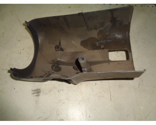Кожух рулевой колонки Mitsubishi Colt 1992-1996 (MB869904)- купить на ➦ А50-Авторазбор по цене 350.00р.. Отправка в регионы.