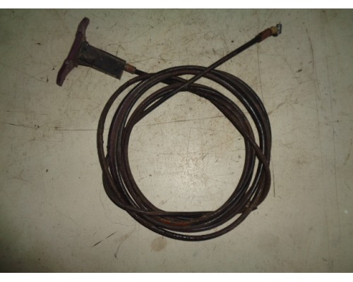 Трос открывания лючка бензобака Mitsubishi Colt 1992-1996 ()- купить на ➦ А50-Авторазбор по цене 300.00р.. Отправка в регионы.