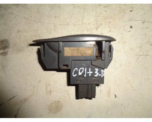 Кнопка стеклоподъемника Mitsubishi Colt 1992-1996 ()- купить на ➦ А50-Авторазбор по цене 200.00р.. Отправка в регионы.