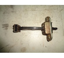 Ограничитель двери Mitsubishi Colt 1992-1996