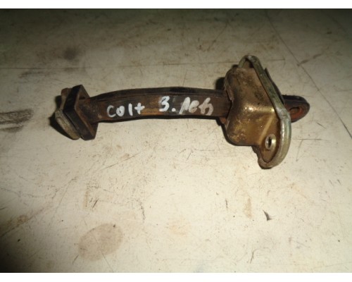 Ограничитель двери Mitsubishi Colt 1992-1996 ()- купить на ➦ А50-Авторазбор по цене 150.00р.. Отправка в регионы.