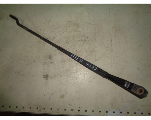 Поводок дворников передний левый/ правый Mitsubishi Colt 1992-1996 (MB944048)- купить на ➦ А50-Авторазбор по цене 400.00р.. Отправка в регионы.