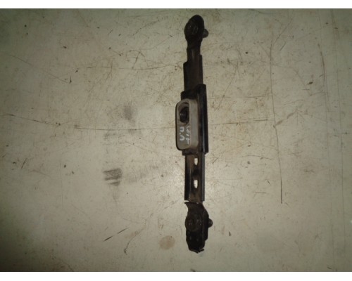 Регулятор высоты ремня безопасности Mitsubishi Colt 1992-1996 ()- купить на ➦ А50-Авторазбор по цене 500.00р.. Отправка в регионы.