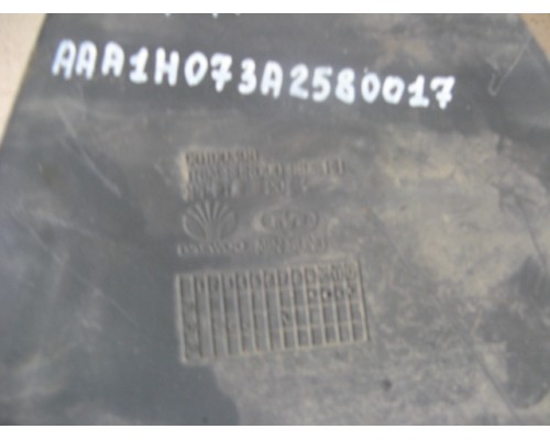 Обшивка стойки Daewoo Nubira 1997-1999 (96190398)- купить на ➦ А50-Авторазбор по цене 300.00р.. Отправка в регионы.